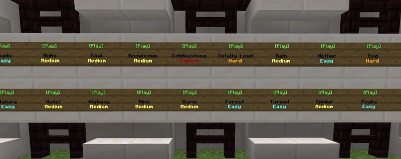 Dropper maps on the Advancius Network Minecraft server vary in difficulty from easy to expert