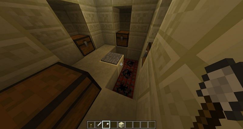 The inside of the desert temple does have a trap, but it is fairly easy to avoid (Image via Minecraft