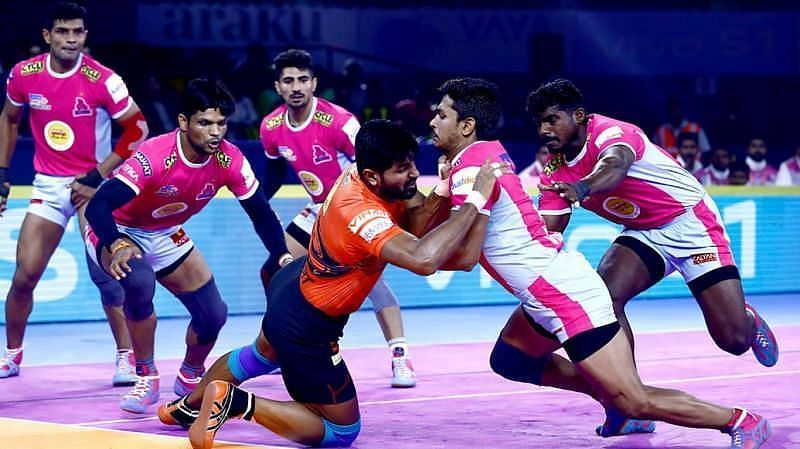 Jaipur Pink Panthers retained the most number of players (7) from their PKL Season 7 squad.
