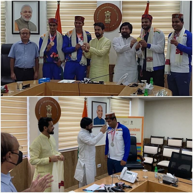 Sports Minister Anurag Thakur felicitates Indian para- athletes in New Delhi. (Credit: SAI)