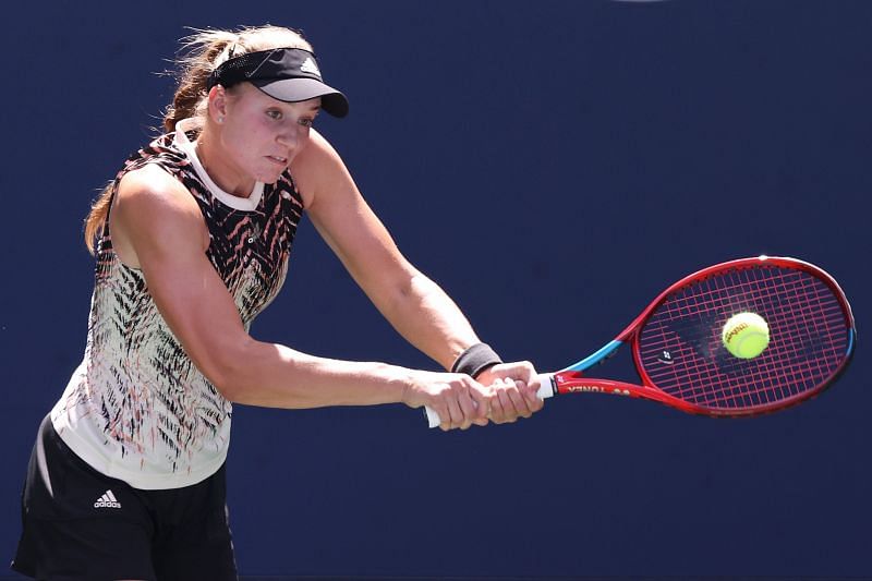 Elena Rybakina in action at the 2021 US Open