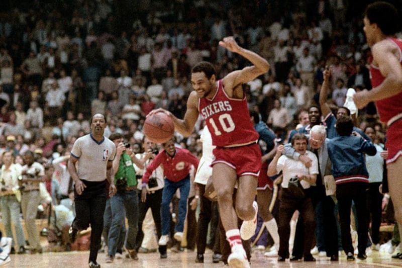 Mo Cheeks dunked the final two of the 1983 season