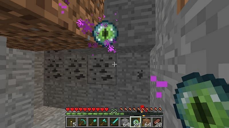 I took a closer look on the ender pearl : r/Minecraft