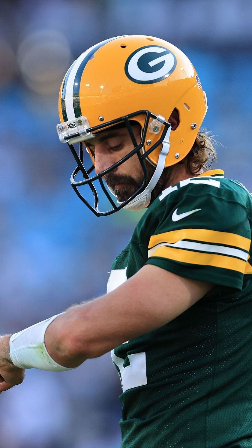 Aaron Rodgers leaves NFL fans devastated at 'end of an era' as