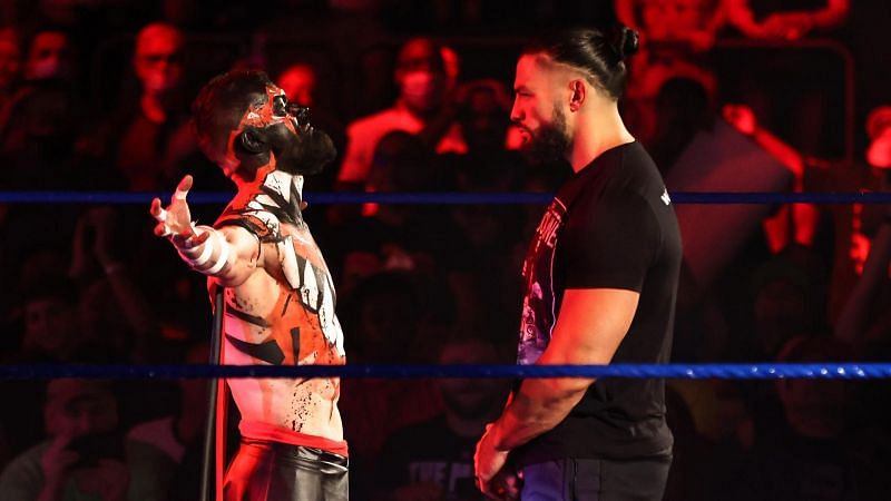 Will &quot;The Demon&quot; Finn Balor pin Roman Reigns WWE Extreme Rules?