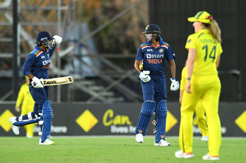 India beat Australia in the third ODI to end their 26-match unbeaten streak.
