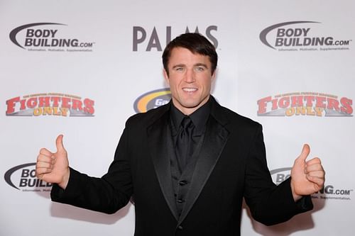 Chael Sonnen as the host. Fighters Only World Mixed Martial Arts Awards 2011. Dana White wraps the belt around Poirier's waist. UFC 236 Holloway v Poirier 2