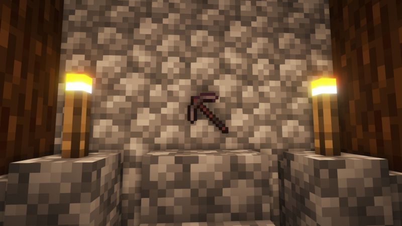 A netherite pickaxe (Image via Minecraft)