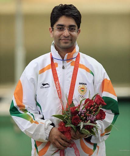 2008 बीजिंग ओलंपिक में गोल्ड जीतने के बाद बिन्द्रा।