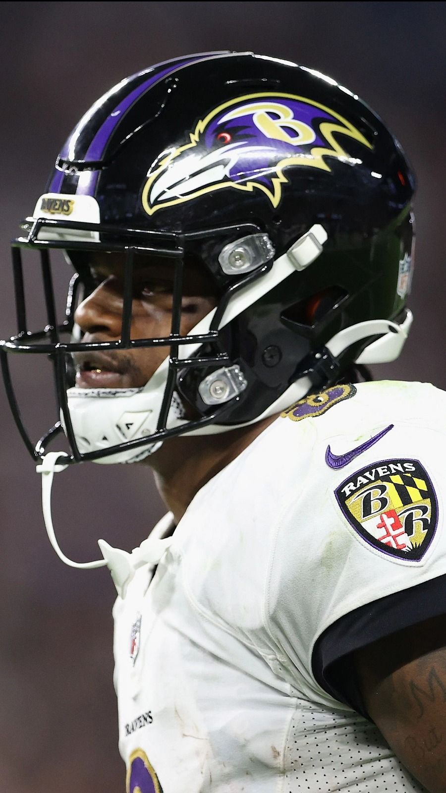 Former NFL Agent Gives In-Depth Take on Lamar Jackson Contract