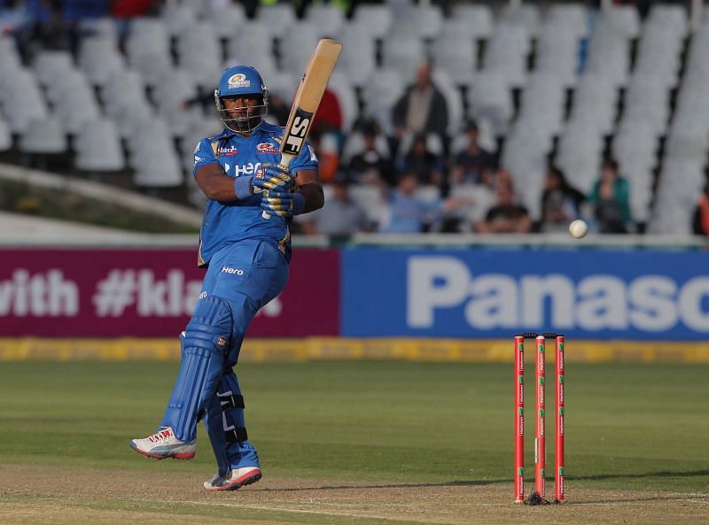 Dwayne Smith in action for the Mumbai Indians