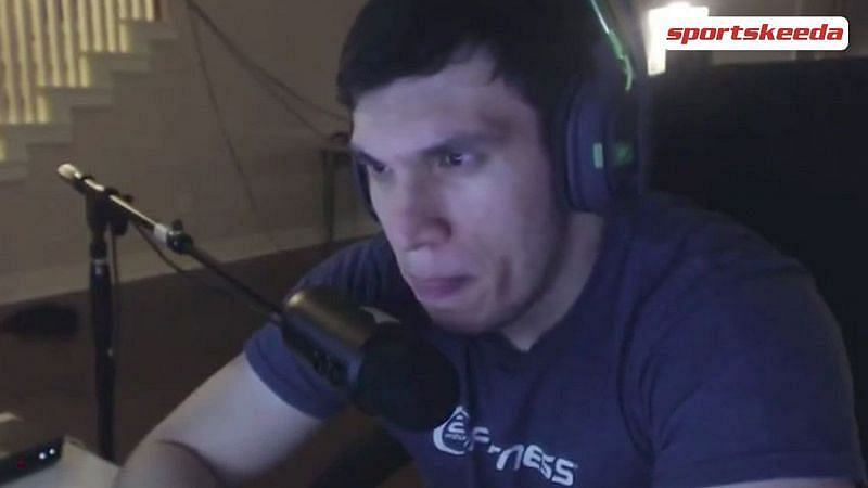 Trainwrecks lashes out at the gambling section on Twitch (Image via Sportskeeda)