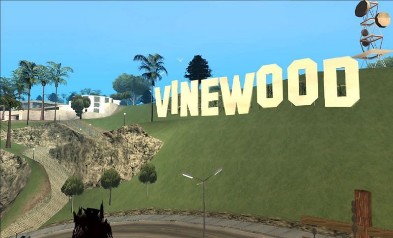 The famous Vinewood sign in GTA San Andreas (Image via Rockstar Games)