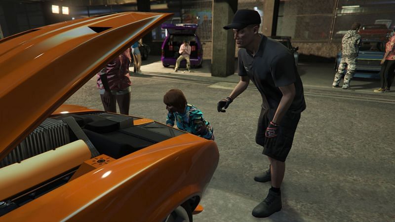 Just being in the LS Car Meet can boost one&#039;s Reputation in GTA Online (Image via Rockstar Games)