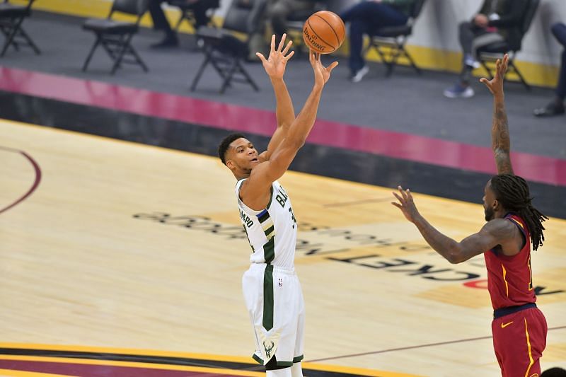 Giannis takes a shot from downtown at the Milwaukee Bucks v Cleveland Cavaliers game
