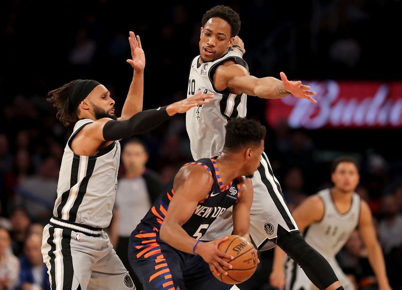 DeMar DeRozan in action against the New York Knicks.