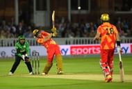 वह बड़े छक्के मारते हैं