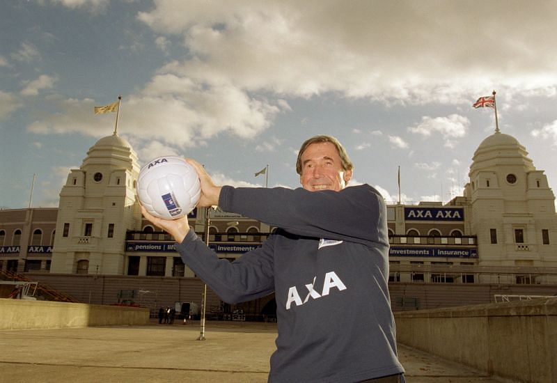 Legendary England goalkeeper Gordon Banks