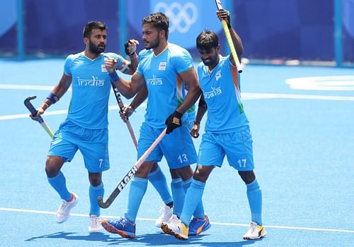 Harmanpreet Singh flanked by Varun Kumar and Sumit at the Tokyo Olympics 2021