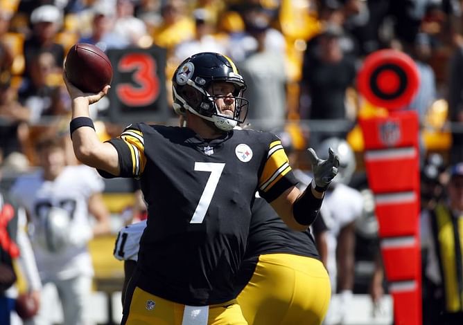 Ben Roethlisberger injury: QB hit 10 times, but Mike Tomlin defends O-line's performance