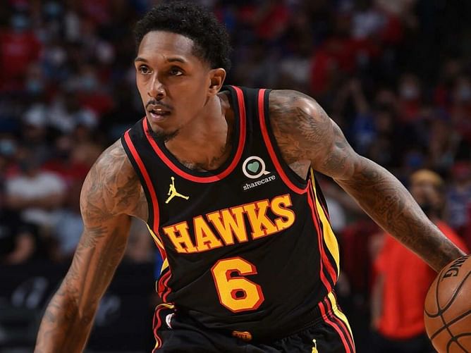 5 NBA players with the most 4th quarter field goals made in the last 5 seasons