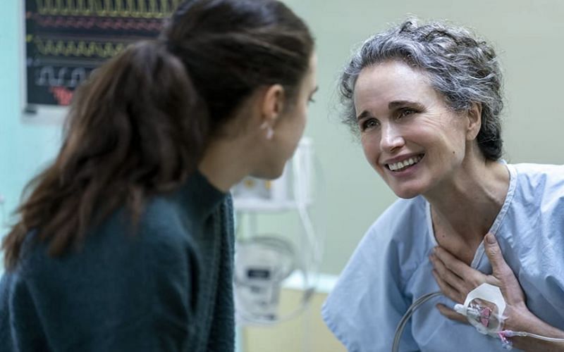 Still from Netflix&#039;s mini-series Maid starring Margaret Qualley and Andie MacDowell (Image via IMDb)