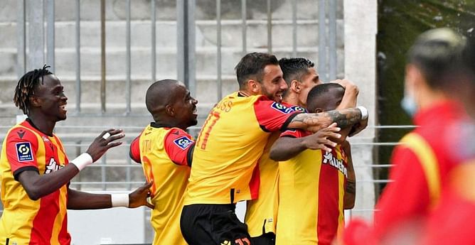 Lens vs Lille prediction, preview, team news and more | Ligue 1 2021-22