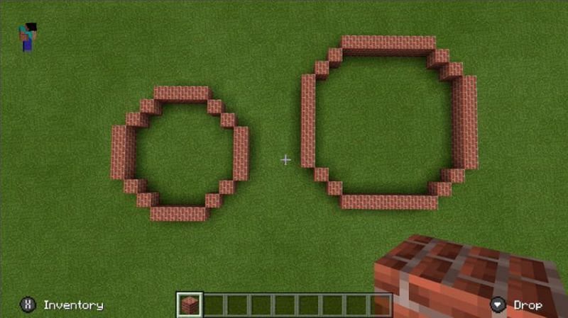 A Minecraft circle will never be perfect, but pretty good for being made entirely out of blocks. Image via Minecraft