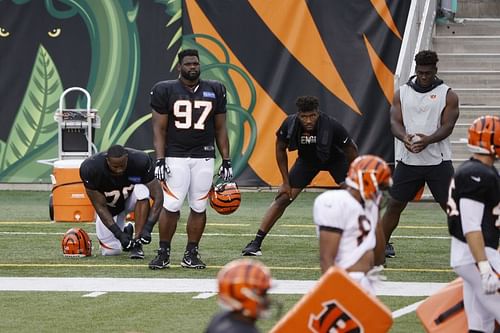 #97 Geno Atkins remains unsigned after Week One of the 2021 season