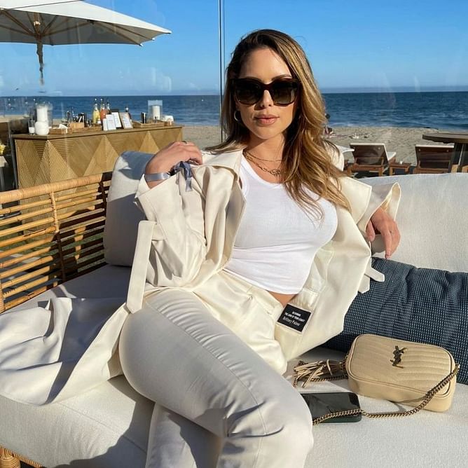 What is UFC ring girl Brittney Palmer's net worth?