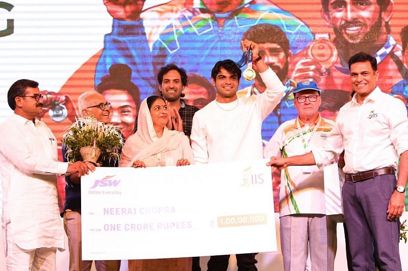 India&#039;s gold medal winner at the Tokyo Olympics, Neeraj Chopra, being felicitated by the JSW ISS.