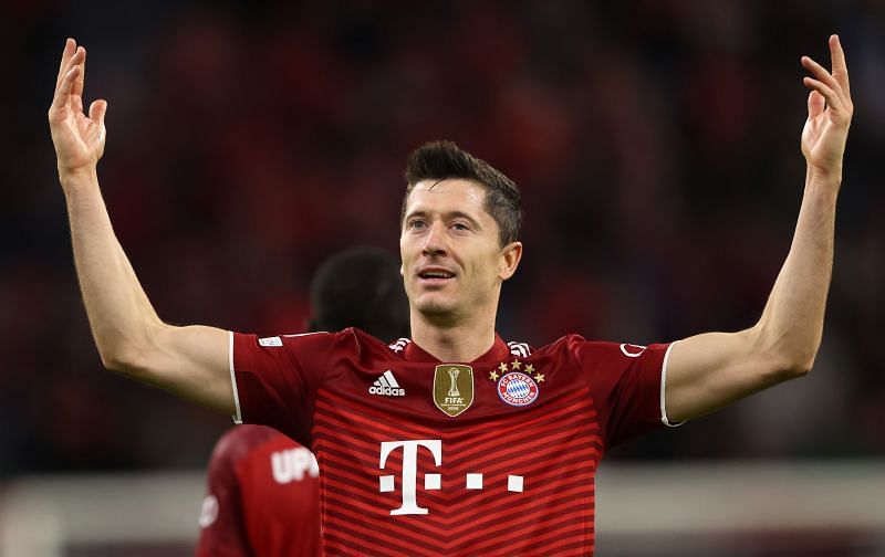 Robert Lewandowski is one of the greatest strikers of all time.