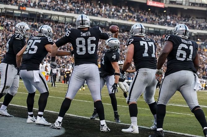 NFL Free Agency: 3 offensive linemen the Las Vegas Raiders should target after Monday Night Football scare