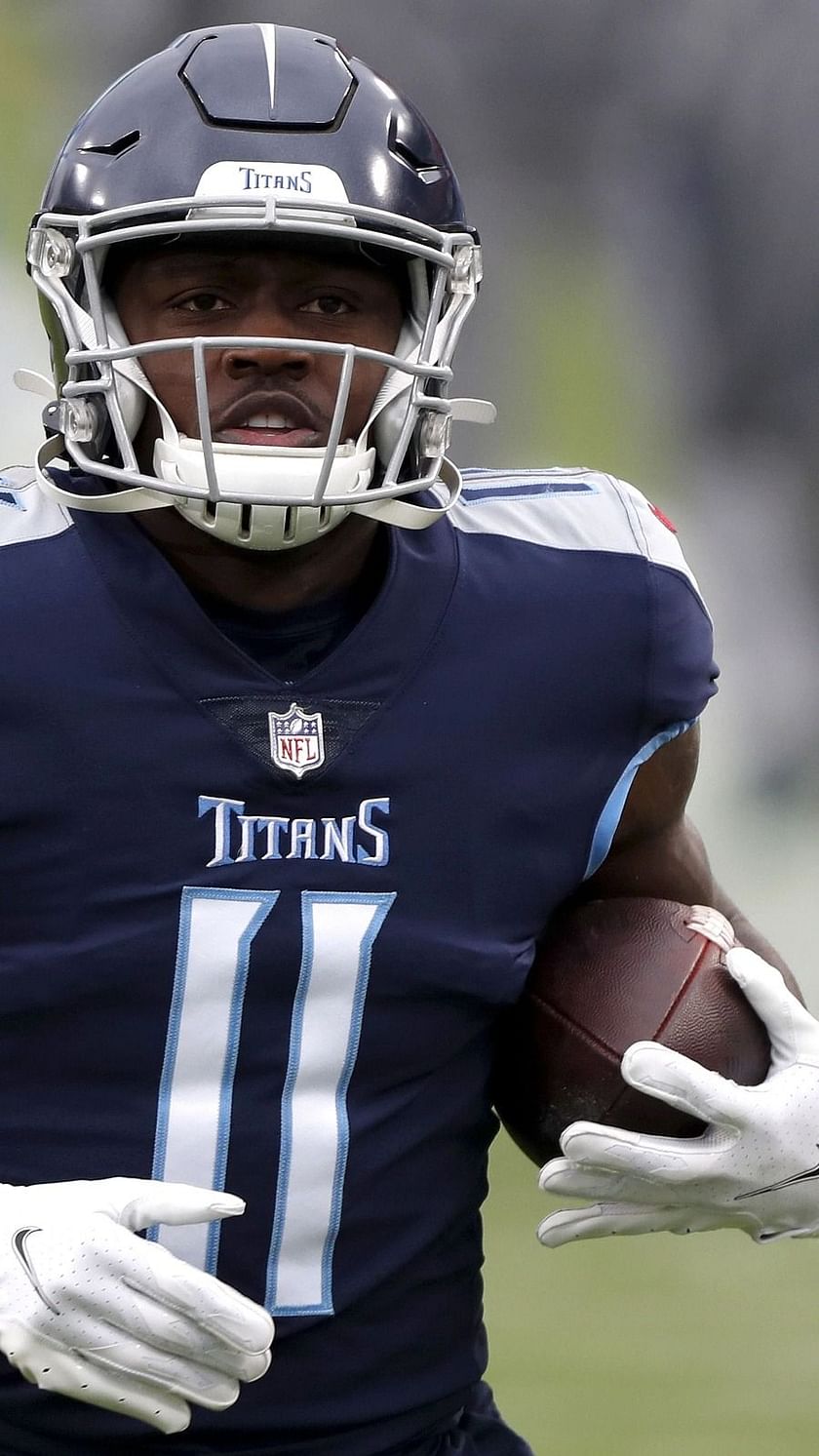 Former Teammates at Ole Miss, Seattle Seahawks WR DK Metcalf and Tennessee  Titans WR A.J. Brown Set to Reignite Competition This Sunday - Sports  Illustrated Seattle Seahawks News, Analysis and More