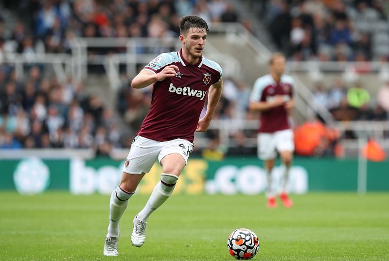 Declan Rice will spend the season at West Ham United