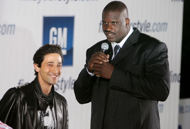 Host, Miami Heat basketball player Shaquille O&#039;Neal (R) and actor Adrien Brody are seen onstage at the 2nd Annual Rollin&#039; 24 Deep: GM All-Car Showdown held at Paramount Pictures on July 12, 2005 in Hollywood, California.