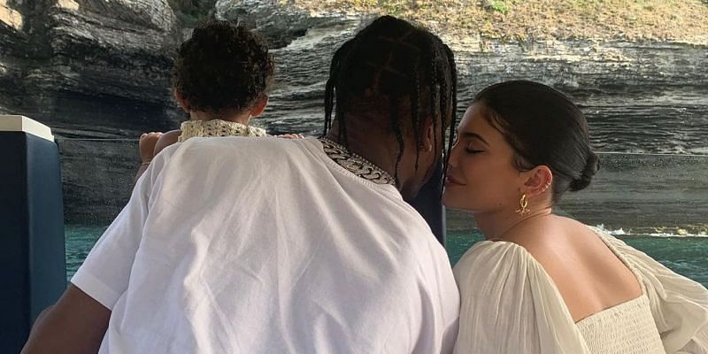 Kylie Jenner confirms expecting second child with rapper Travis Scott (Image via Instagram/kyliejenner)