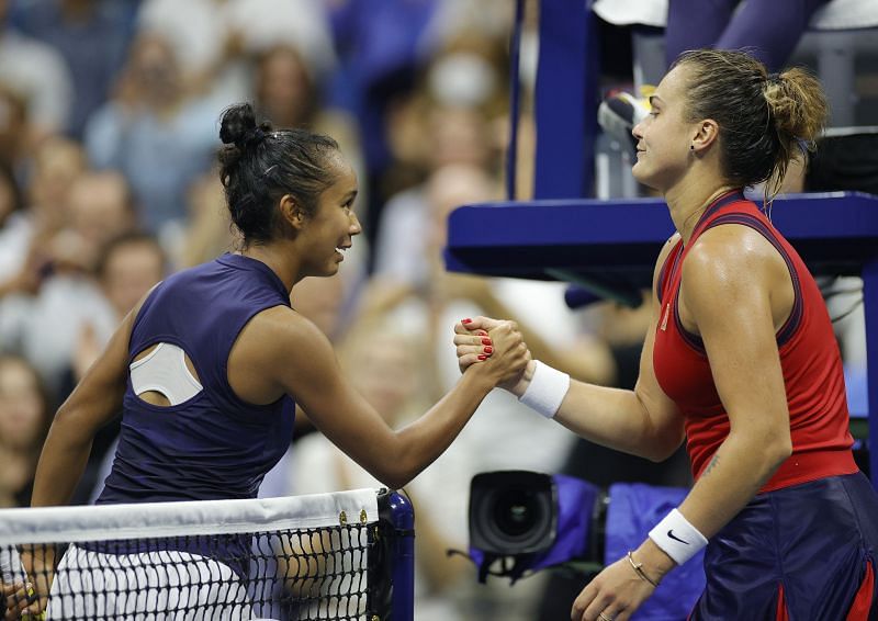 Leylah Fernandez and Aryna Sabalenka at the ent after their semi-final match