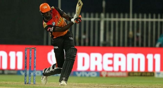 IPL 2021 - जेसन होल्डर के अकेले किये गए प्रयासों को लेकर ट्विटर पर प्रतिक्रियाएं