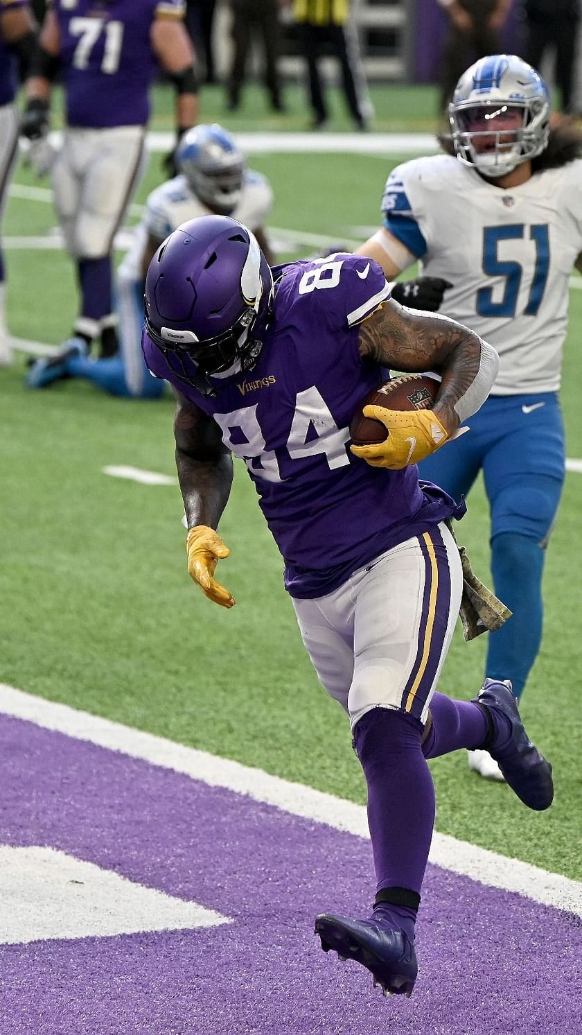 Calling it a 'new beginning,' Vikings' Irv Smith back from injury that  sidelined him for 2021 season – Twin Cities