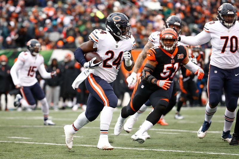 Chicago Bears quarterback Andy Dalton (14) looks to pass the ball against  the Cincinnati Bengals during the first half of an NFL football game,  Sunday, Sept. 19, 2021, in Chicago. (AP Photo/Kamil