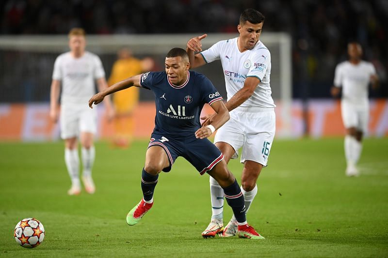 Paris Saint-Germain&#039;s Kylian Mbappe in action against Manchester City.