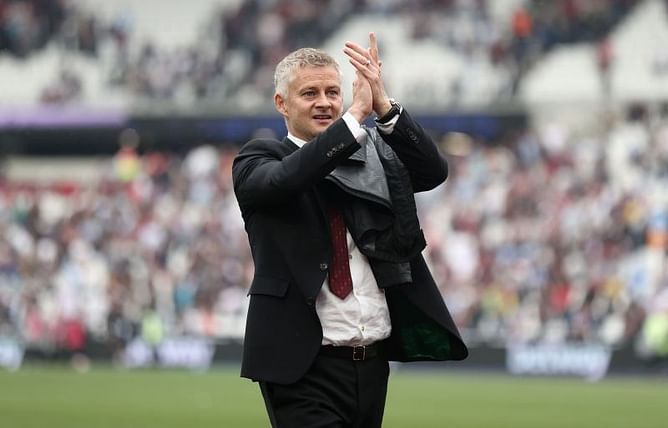 "Fred should never start over him" - Manchester United star earns rave reviews for performance despite losing to West Ham