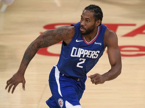 LA Clippers talisman Kawhi Leonard in action during an NBA game.