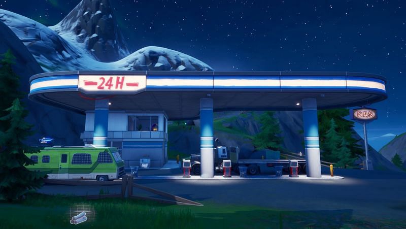 Look to the south of this Fortnite named location for two additional Ice Machines (Image via Epic Games)