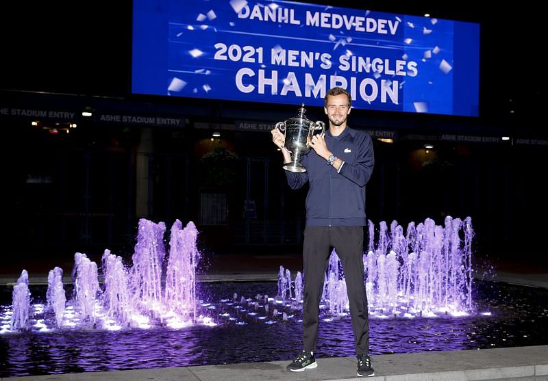 Daniil Medvedev with the 2021 US Open trophy