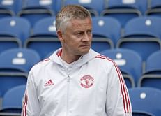 Real Madrid and Barcelona join Manchester United in race to sign midfielder - Reports