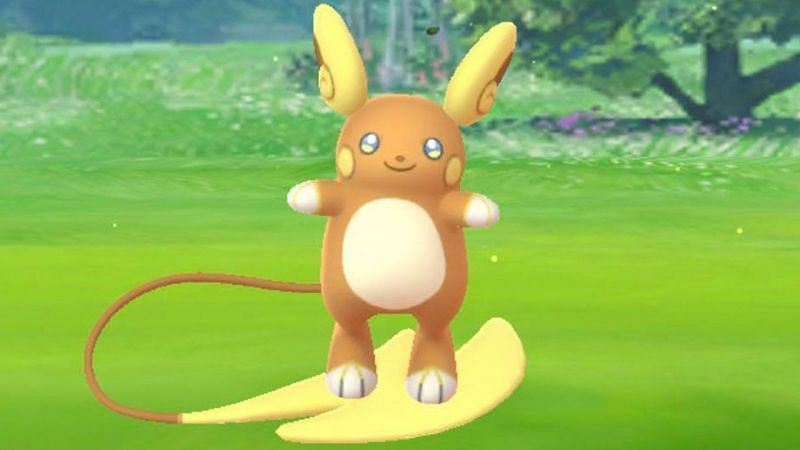 Alolan Raichu gets a damage bonus from Electric-type moves, but it can utilize other move types to counter certain Pokemon (Image via Niantic)