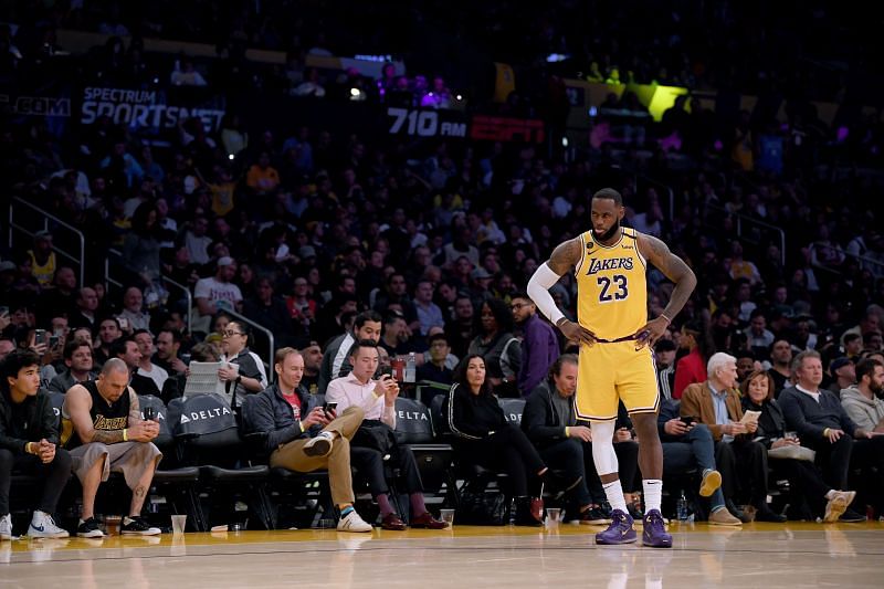 LA Lakers star LeBron James #23 looks on against the Brooklyn Nets