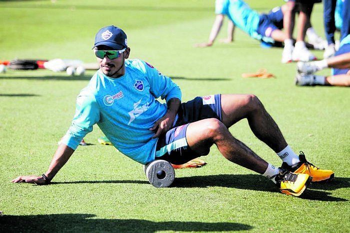Praveen Dubey might not find a place in the Delhi Capitals team